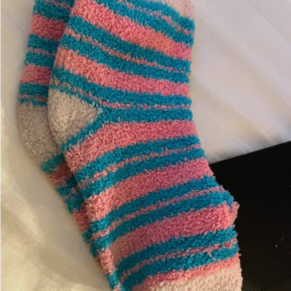 Handmade Striped Women’s Polyester Blend Fuzzy Socks